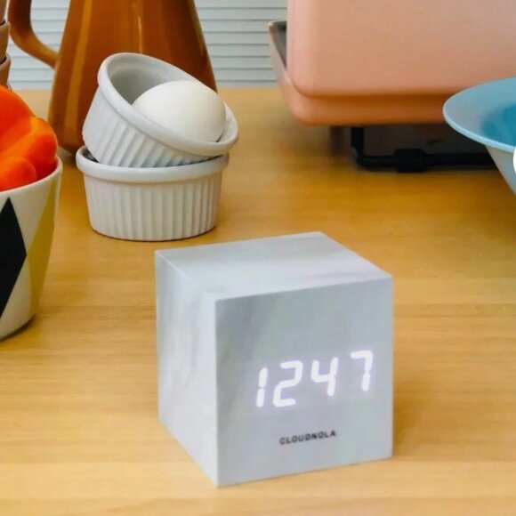 Cloudnola Other - Cloudnola Block Clock